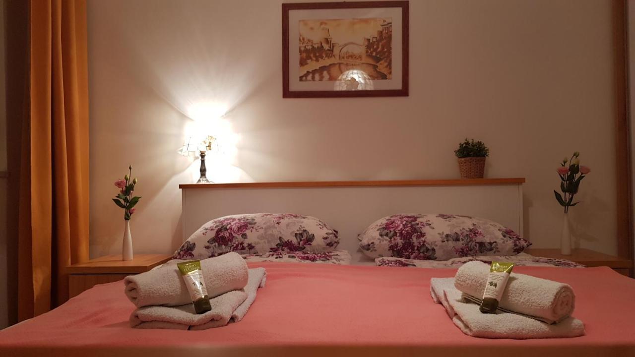 Apartamento Galeria Nura Mostar Exterior foto